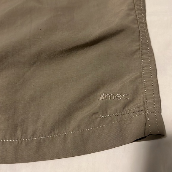 NWOT MEC nylon shorts, size 7 - Picture 4 of 7